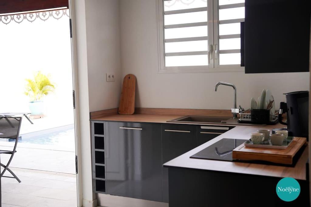 Villa Noelyne เลอ โฮแบร์ ภายนอก รูปภาพ